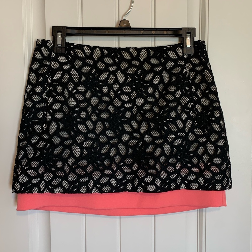 Diane Von Furstenberg Lace Neon Pink Mini Skirt Size 2
